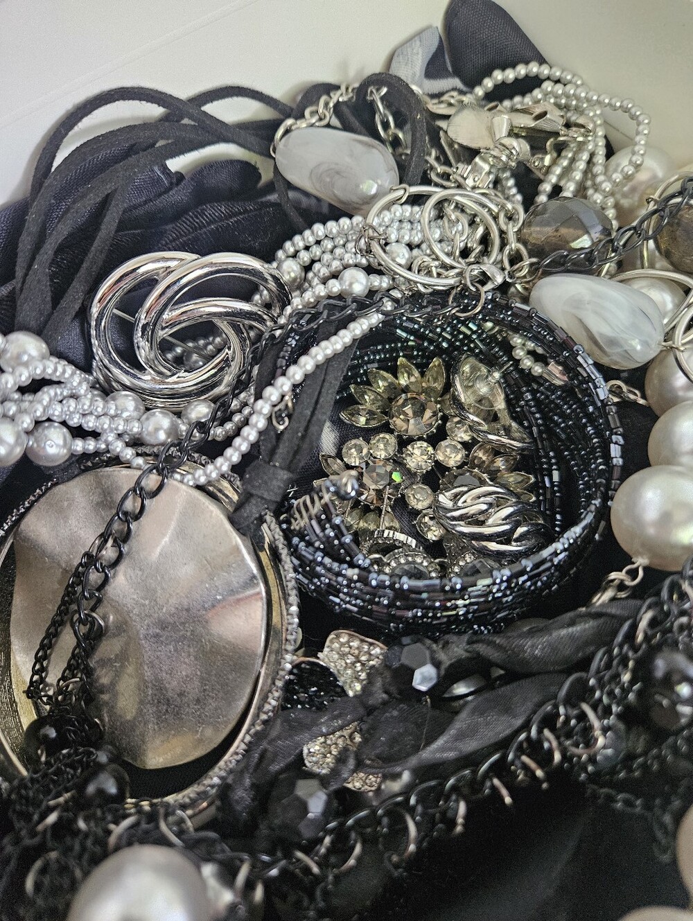 Estate Jewelry Lot Vintage To Modern Shades Of Black & Grey With Matching Scarf